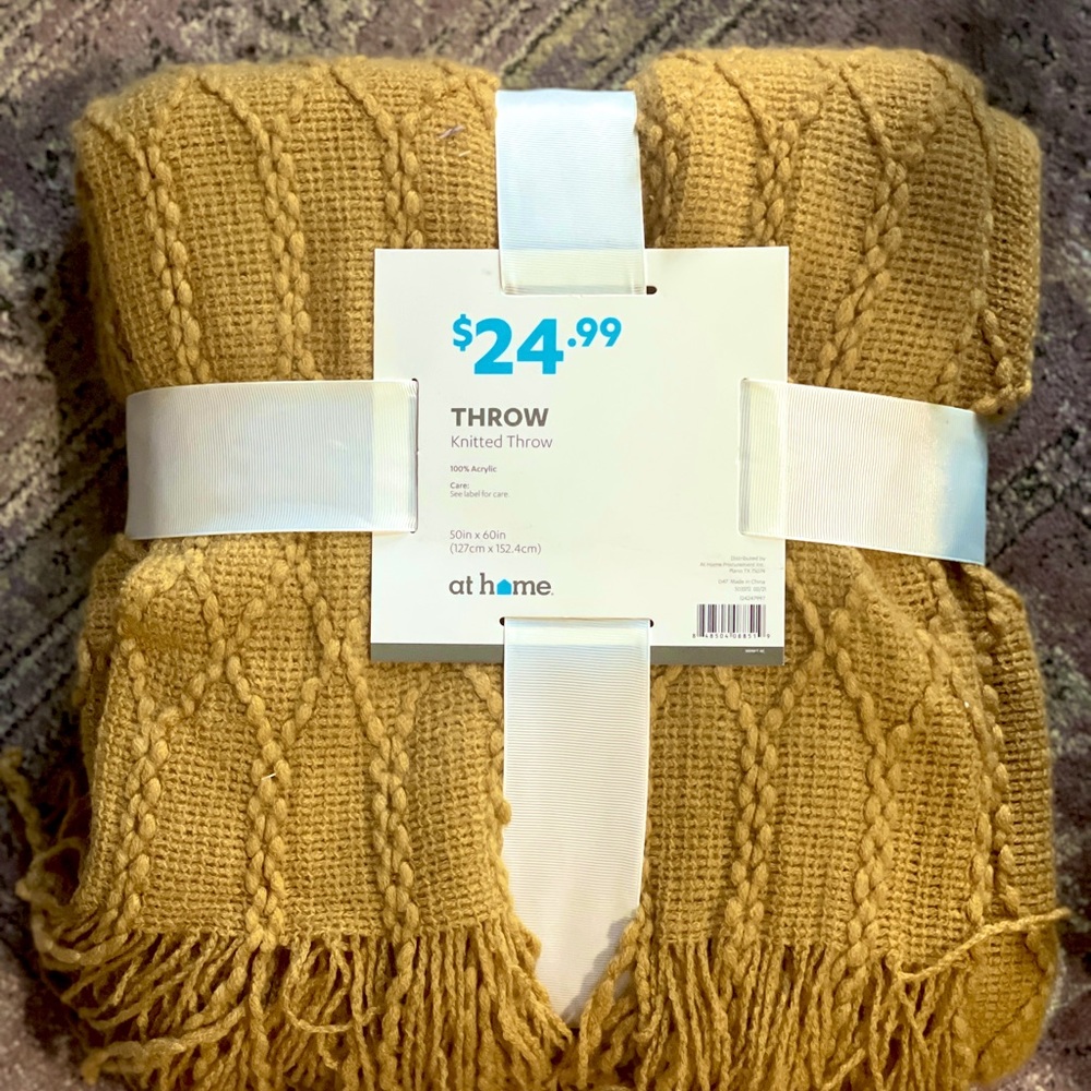 Knitted Throw Blanket